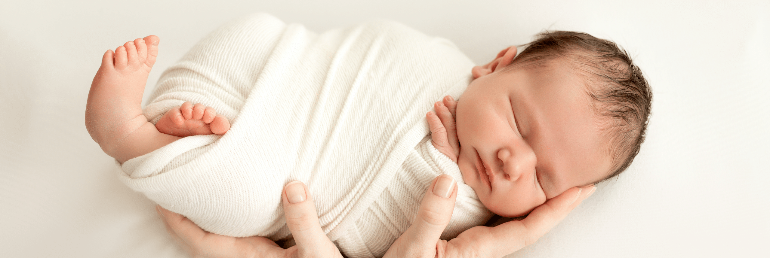 The Incredible Benefits of Swaddling Your Baby for Restful Sleep and Comfort